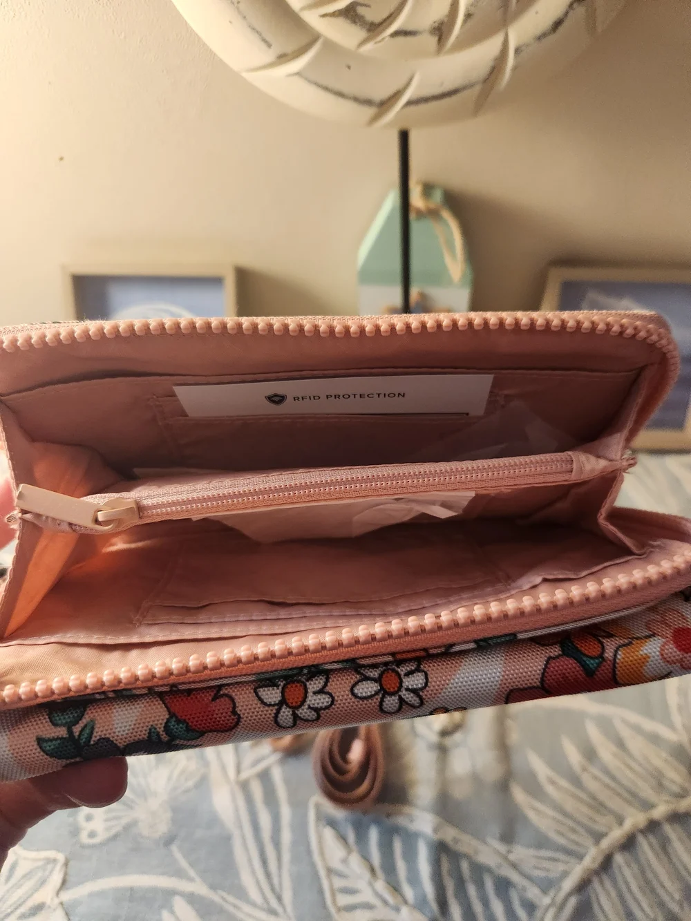 NWT!  Vera Bradley Pink Floral Crossbody Wallet